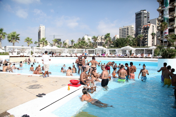 Riviera on Sunday 